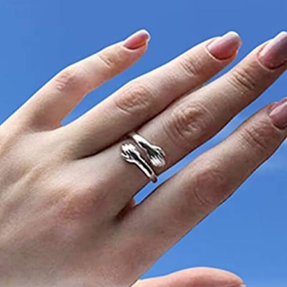 Two 925 Sterling Silver Hugging Hands Ring Set - Picture 4 of 7